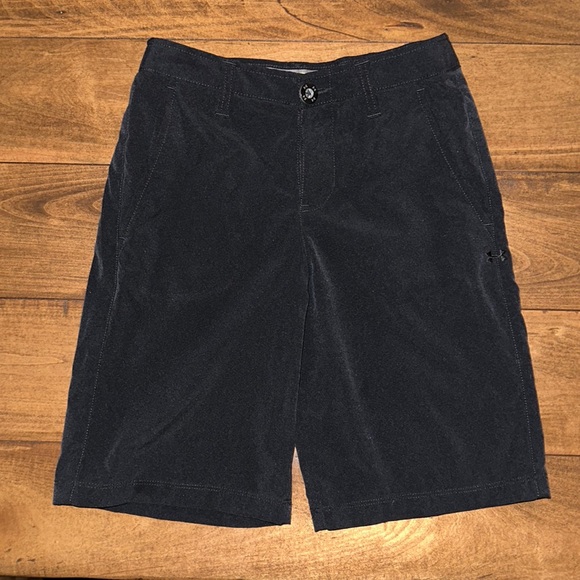 Under Armour Kids UA Shorts SIZE: YMD - Picture 1 of 2